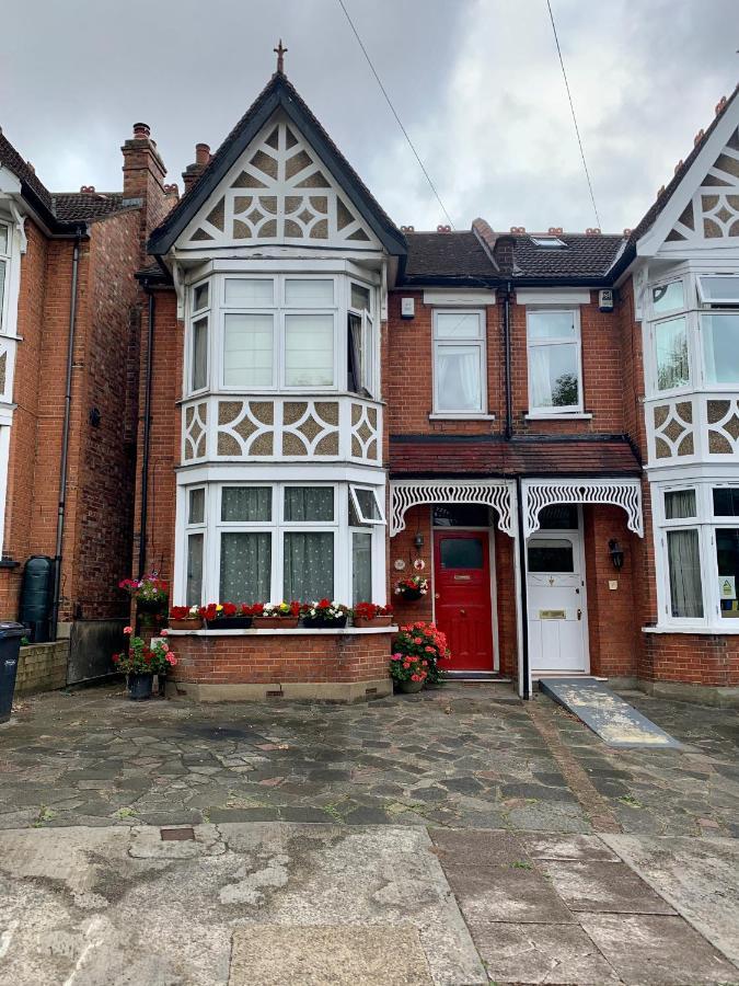 38 Whitehall Road Harrow on the Hill Zewnętrze zdjęcie